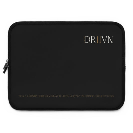 DR11VN Minimalist Black Laptop Sleeve