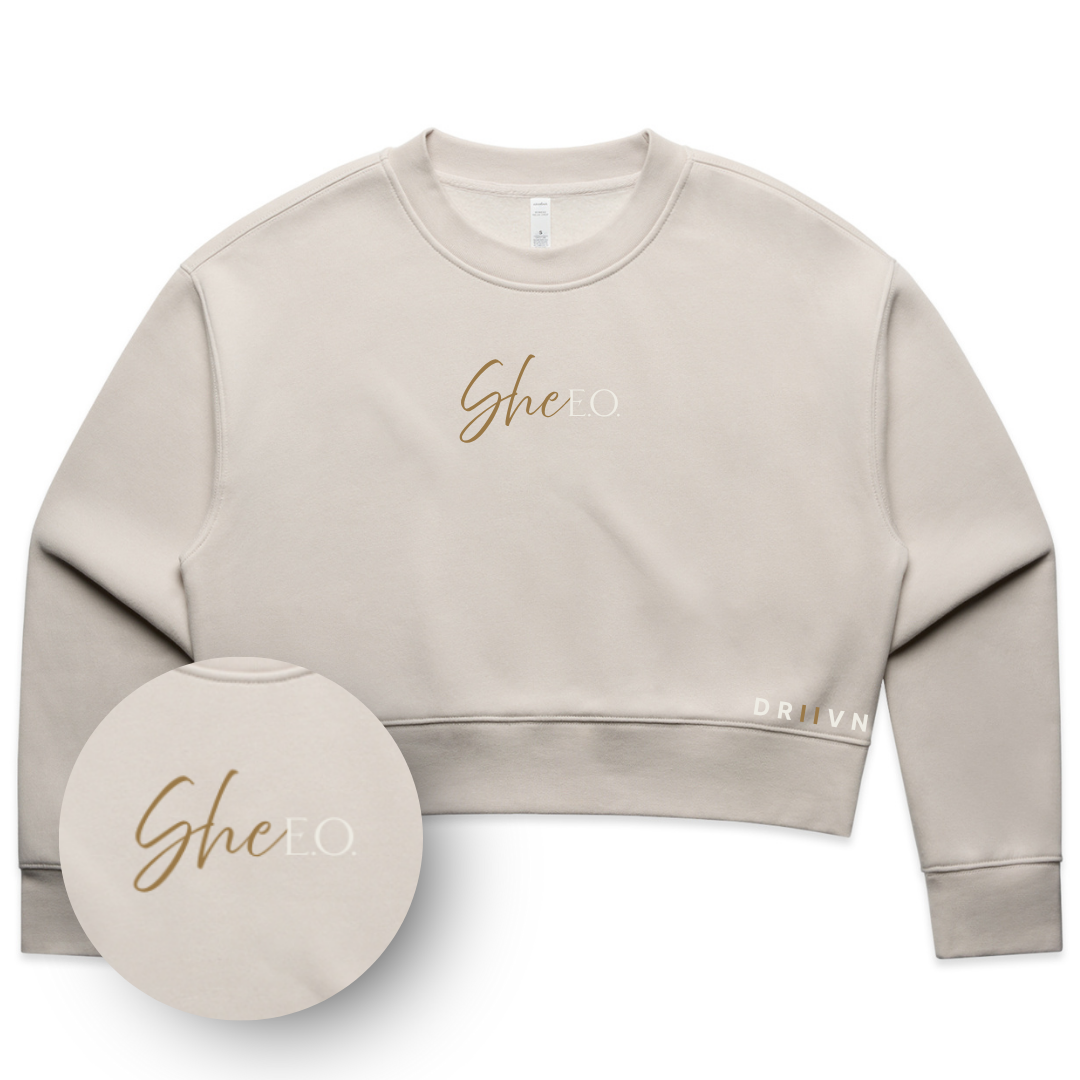 She E O Embroidered Cropped Crewneck